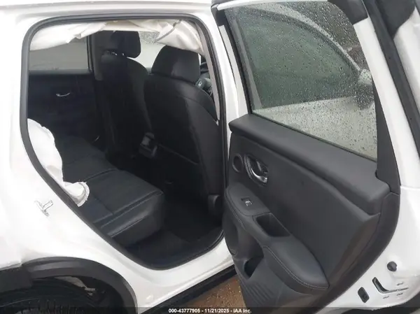 3CZRZ2H77SM774802 2025 HONDA HR-V - Image 8