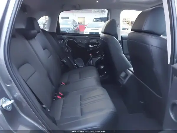 3CZRZ2H78SM752386 2025 HONDA HR-V - Image 8