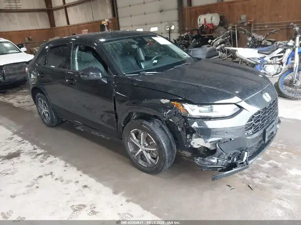 3CZRZ2H7XRM768373 2024 HONDA HR-V - Image 1