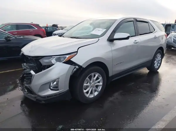 3DNAXKEV2MF111042 2021 CHEVROLET EQUINOX - Image 2