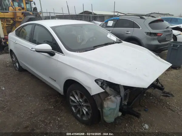 3FA60LU6HR344535 2017 FORD FUSION - Image 1