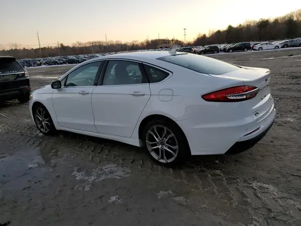 3FA6P0CD0KR138067 2019 FORD FUSION - Image 2