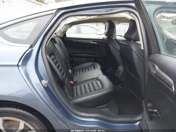 3FA6P0CD0KR140594 2019 FORD FUSION - Image 8
