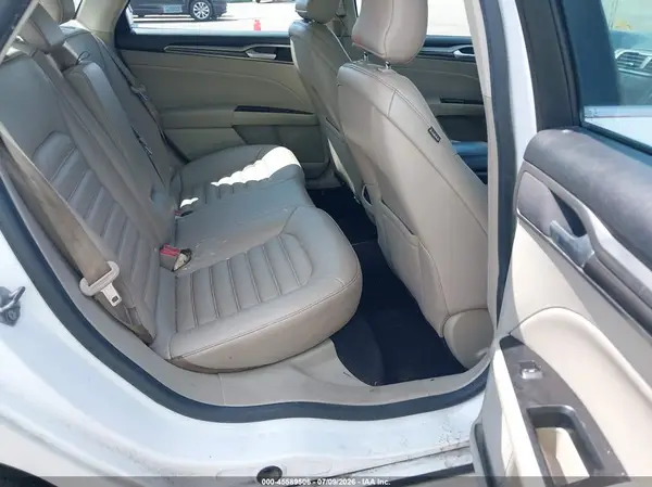 3FA6P0CD0KR238010 2019 FORD FUSION - Image 8