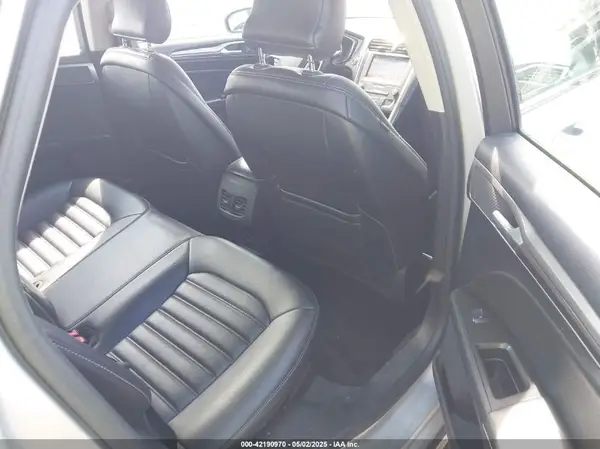 3FA6P0CD0KR238301 2019 FORD FUSION - Image 8