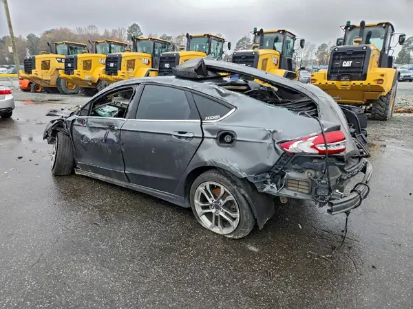 3FA6P0CD0LR117351 2020 FORD FUSION - Image 2