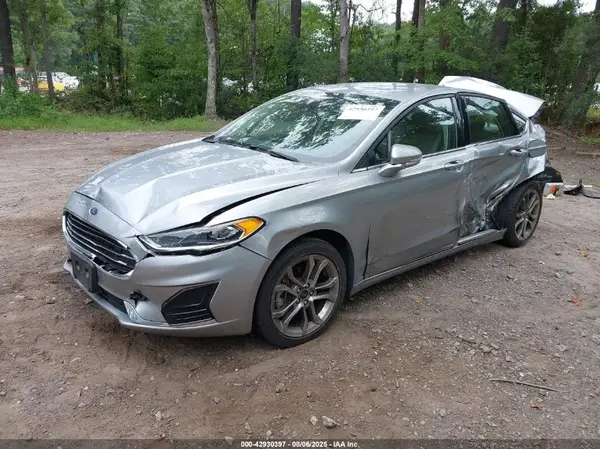 3FA6P0CD0LR127832 2020 FORD FUSION - Image 2