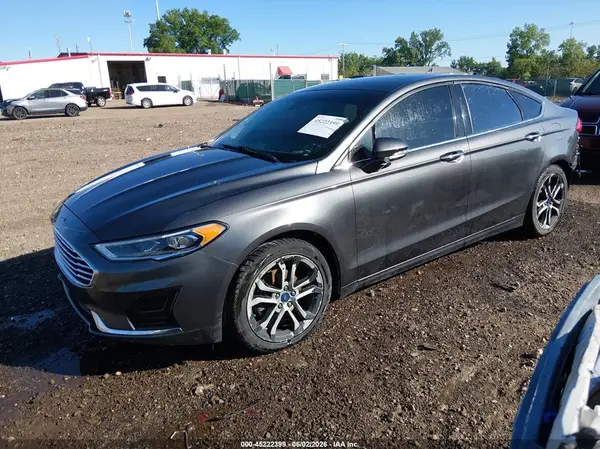 3FA6P0CD0LR174603 2020 FORD FUSION - Image 2