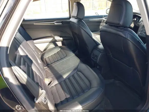 3FA6P0CD0LR176433 2020 FORD FUSION - Image 8