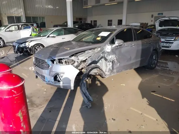 3FA6P0CD0LR177940 2020 FORD FUSION - Image 2