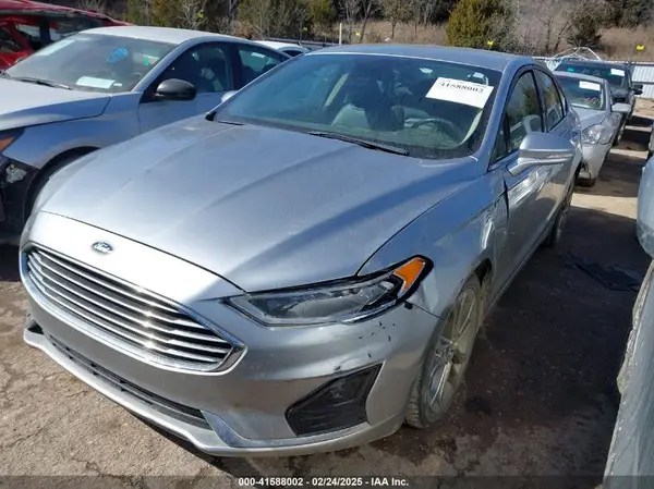 3FA6P0CD0LR206532 2020 FORD FUSION - Image 2