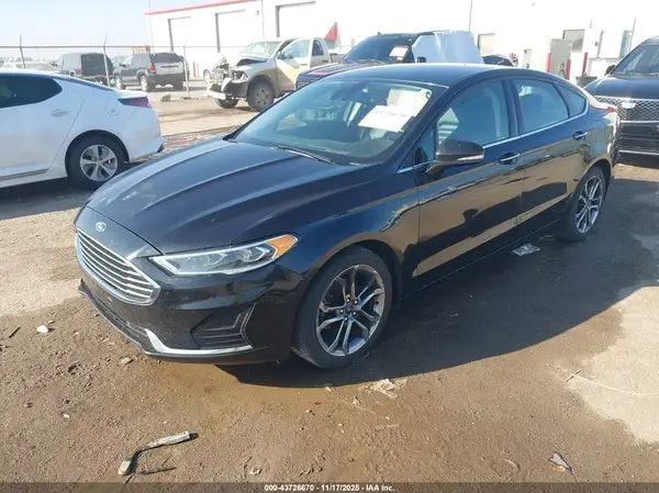 3FA6P0CD0LR206868 2020 FORD FUSION - Image 2