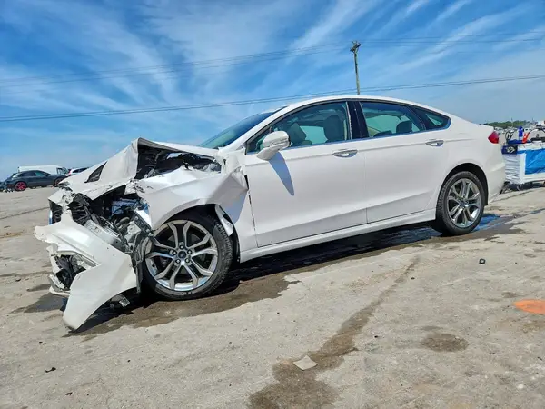 3FA6P0CD0LR249817 2020 FORD FUSION - Image 1