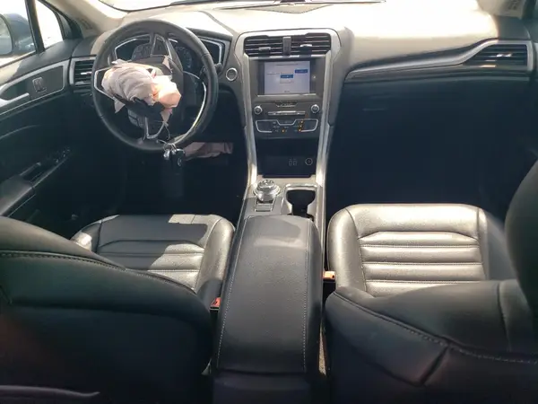 3FA6P0CD1KR126557 2019 FORD FUSION - Image 8