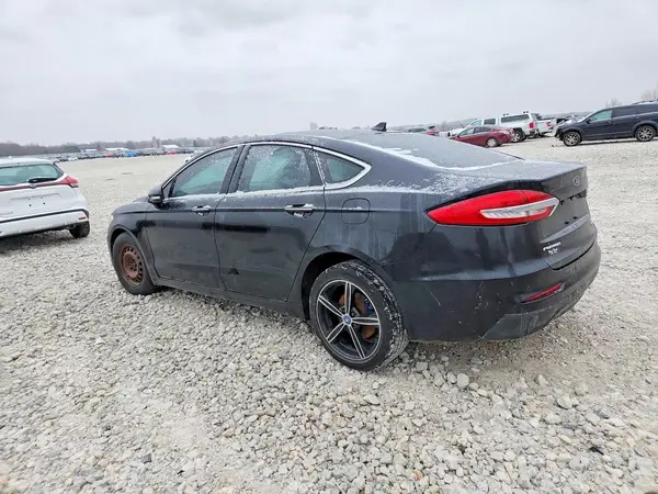 3FA6P0CD1KR139521 2019 FORD FUSION - Image 2