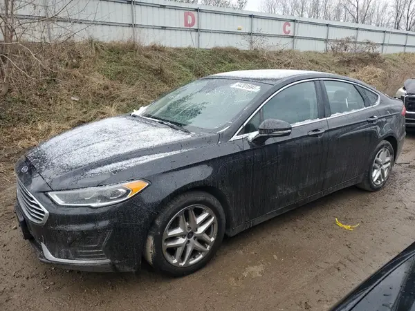3FA6P0CD1KR141804 2019 FORD FUSION - Image 1