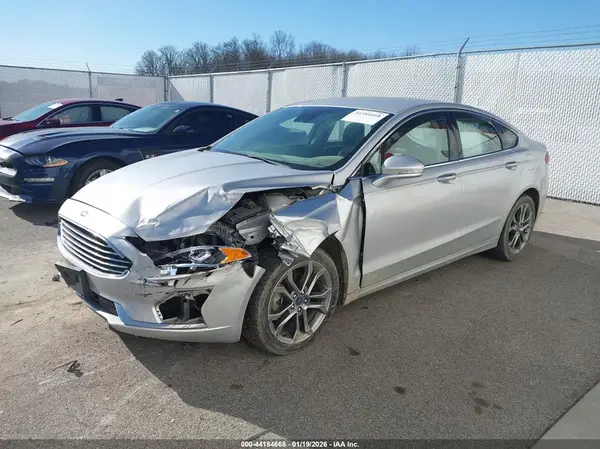 3FA6P0CD1KR219904 2019 FORD FUSION - Image 2