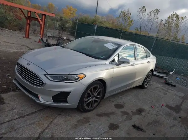 3FA6P0CD1KR237903 2019 FORD FUSION - Image 2