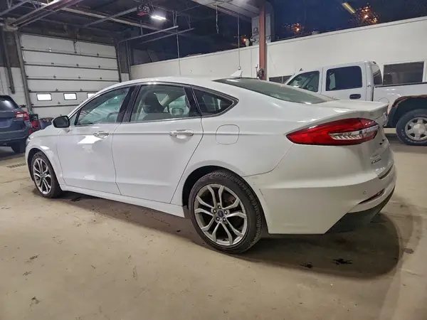 3FA6P0CD1KR260372 2019 FORD FUSION - Image 2