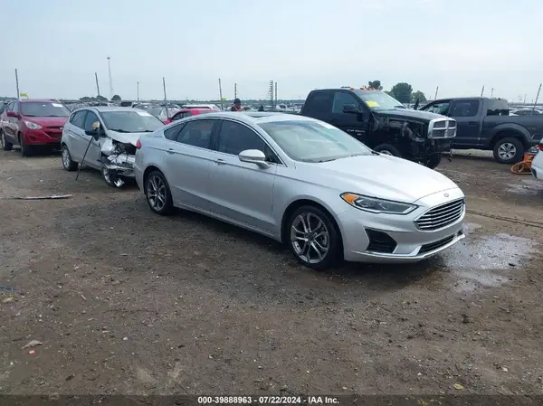 3FA6P0CD1KR269685 2019 FORD FUSION - Image 1