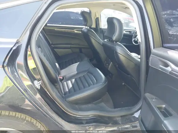 3FA6P0CD1KR270772 2019 FORD FUSION - Image 8