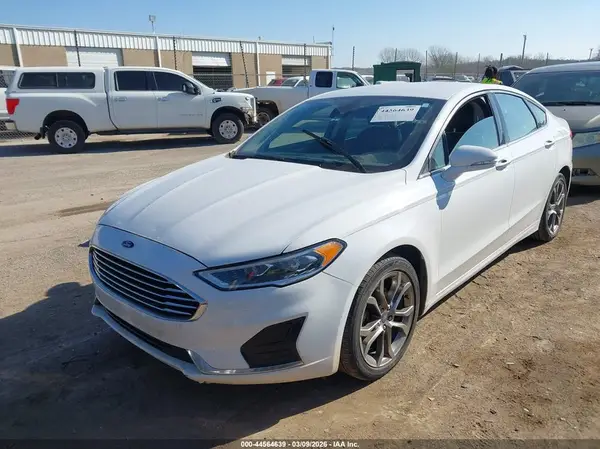 3FA6P0CD1LR111378 2020 FORD FUSION - Image 2