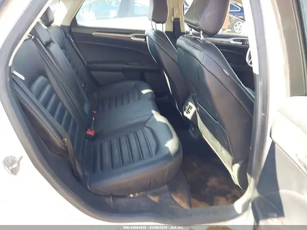 3FA6P0CD1LR111378 2020 FORD FUSION - Image 8