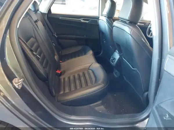 3FA6P0CD1LR116547 2020 FORD FUSION - Image 8