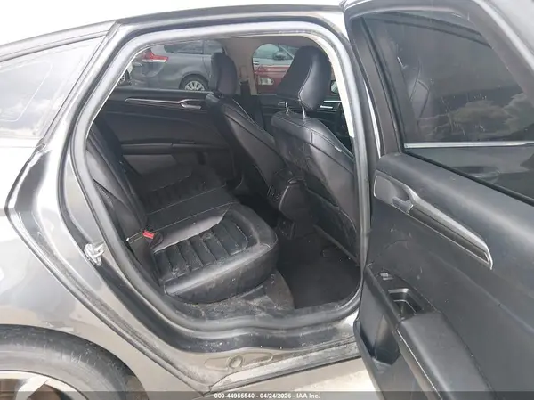 3FA6P0CD1LR133736 2020 FORD FUSION - Image 8