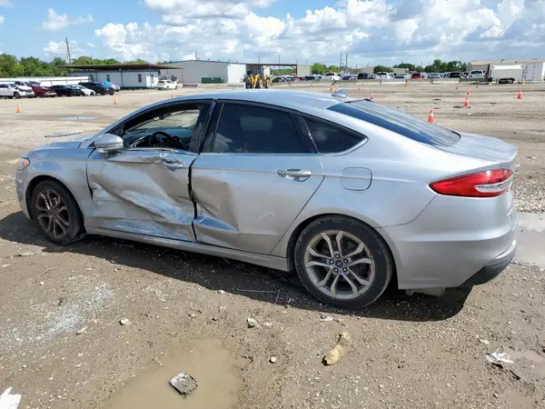 3FA6P0CD1LR207866 2020 FORD FUSION - Image 2