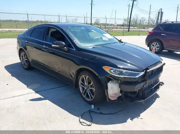 3FA6P0CD2KR113476 2019 FORD FUSION - Image 1