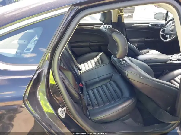 3FA6P0CD2KR118841 2019 FORD FUSION - Image 8