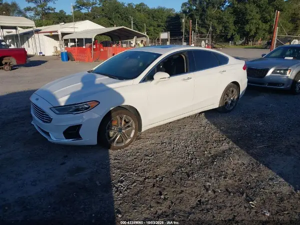3FA6P0CD2KR140516 2019 FORD FUSION - Image 2