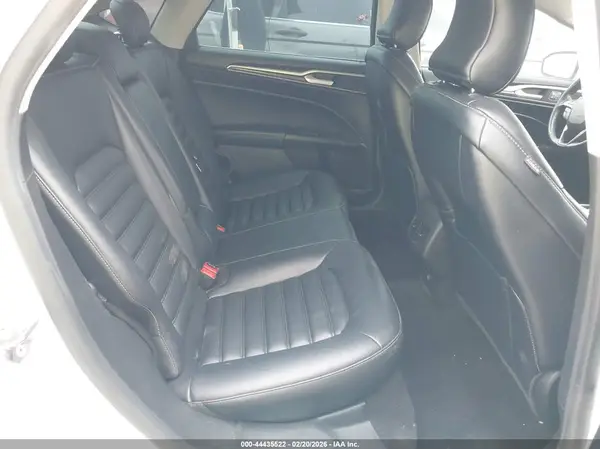3FA6P0CD2KR140886 2019 FORD FUSION - Image 8