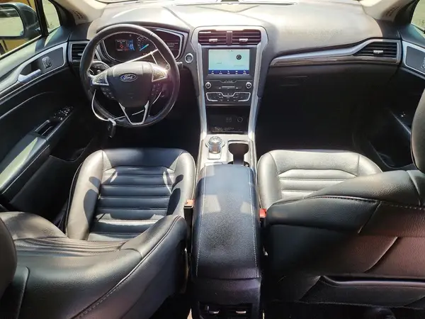 3FA6P0CD2KR141911 2019 FORD FUSION - Image 8