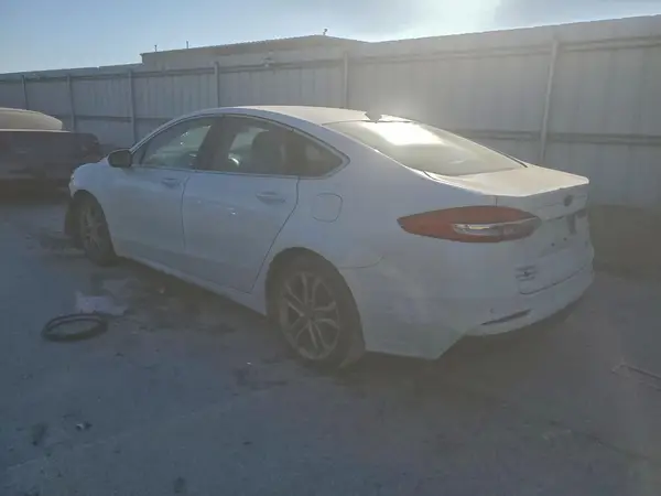 3FA6P0CD2KR150544 2019 FORD FUSION - Image 2