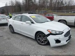 3FA6P0CD2KR181678 2019 FORD FUSION