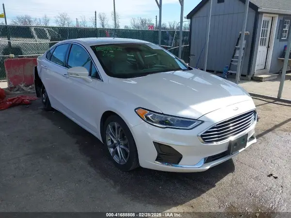 3FA6P0CD2KR194818 2019 FORD FUSION - Image 1