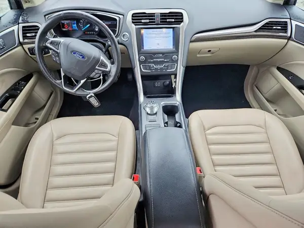3FA6P0CD2KR219555 2019 FORD FUSION - Image 8