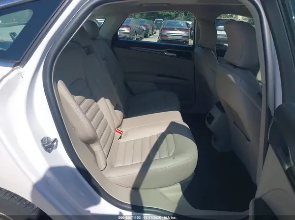 3FA6P0CD2KR224478 2019 FORD FUSION - Image 8