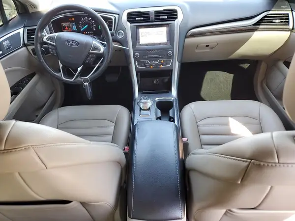 3FA6P0CD2KR260803 2019 FORD FUSION - Image 8