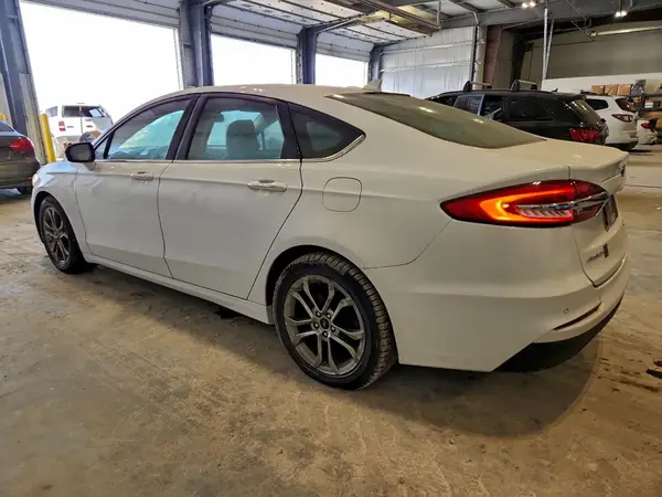 3FA6P0CD2LR130859 2020 FORD FUSION - Image 2