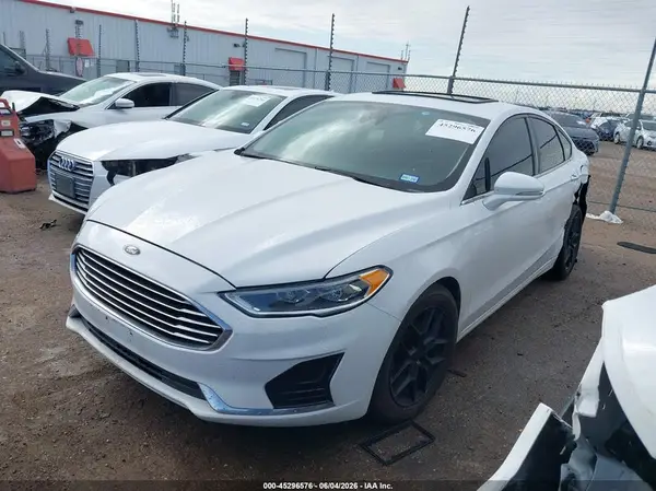 3FA6P0CD2LR137875 2020 FORD FUSION - Image 2
