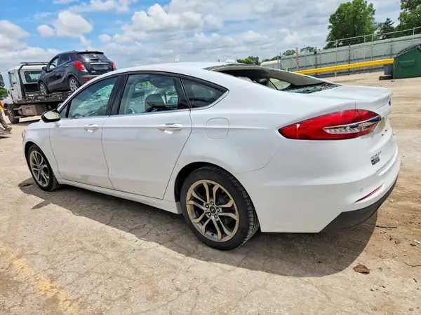 3FA6P0CD2LR152098 2020 FORD FUSION - Image 2