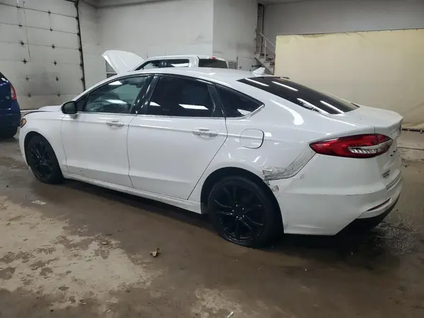 3FA6P0CD2LR178071 2020 FORD FUSION - Image 2