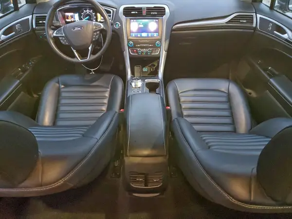 3FA6P0CD2LR205270 2020 FORD FUSION - Image 8