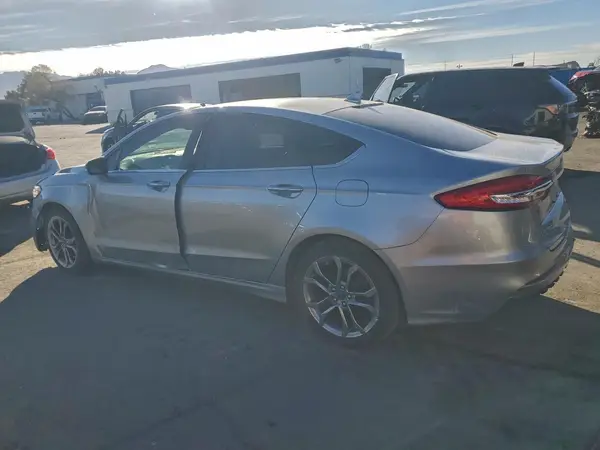3FA6P0CD2LR206841 2020 FORD FUSION - Image 2