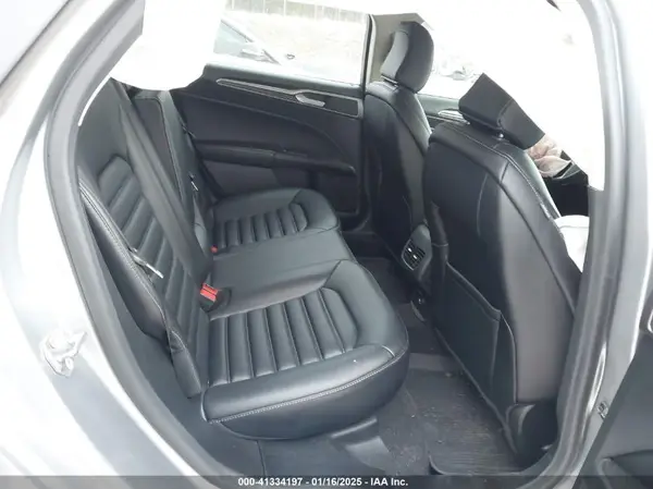 3FA6P0CD2LR246370 2020 FORD FUSION - Image 8