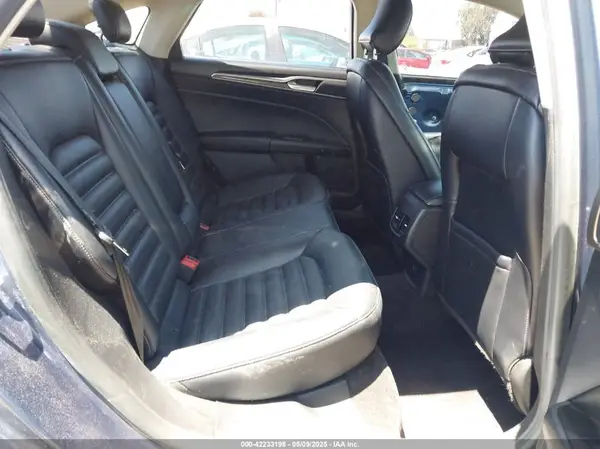 3FA6P0CD3KR134398 2019 FORD FUSION - Image 8