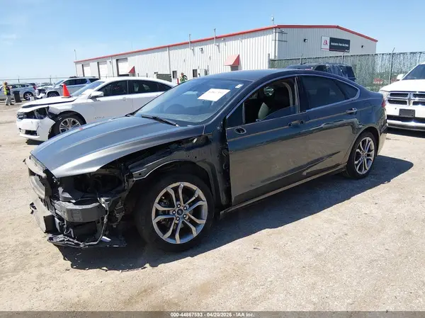 3FA6P0CD3KR144557 2019 FORD FUSION - Image 2